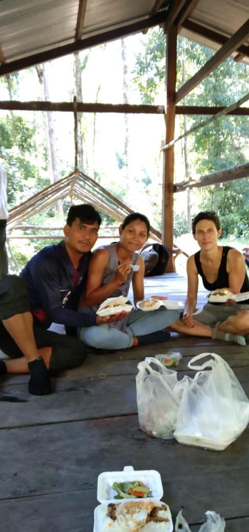 Bee Bee'S Chalets Home Stay And Trekking Banlung Exterior foto