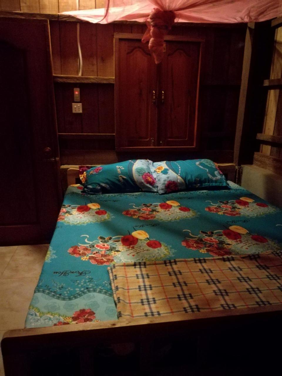 Bee Bee'S Chalets Home Stay And Trekking Banlung Exterior foto